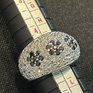 Elegant 925 Sterling Silver Pave Blue & Crystal Dome Ring - Vintage Sz. 5 💎